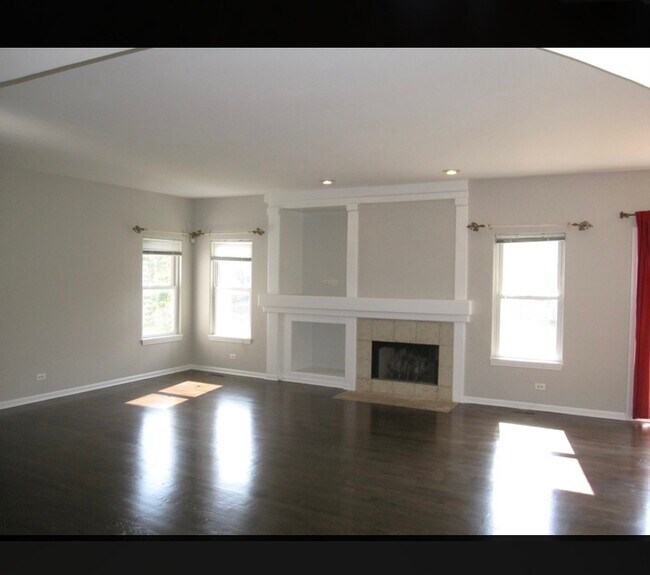 Building Photo - 954 Campbell Dr