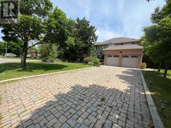Building Photo - 4493 Badminton Dr
