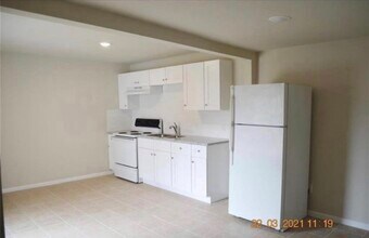 Building Photo - 4201 Kashmere St