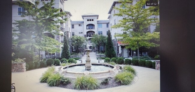 Building Photo - 213 Cornerstone Dr