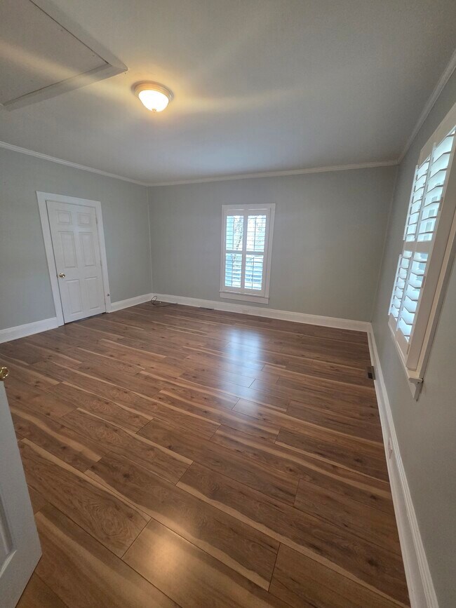 Foto del edificio - 517 W 9th St