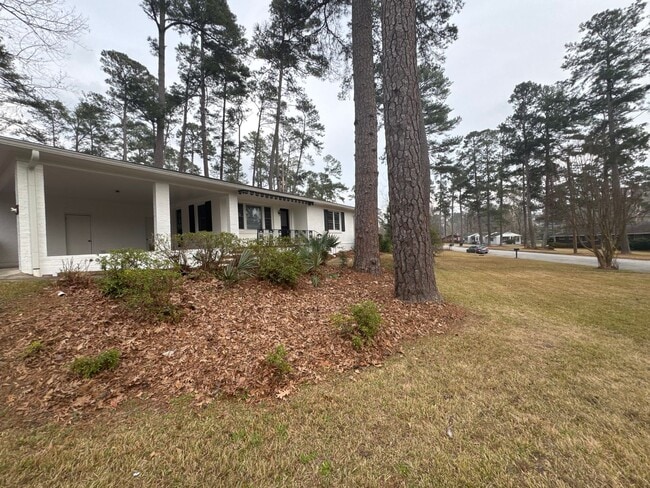 Foto del edificio - Spacious ranch style home close to Augusta National Golf Course
