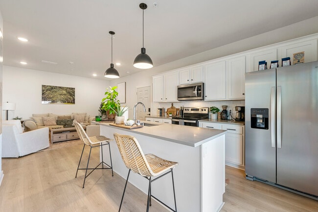 Building Photo - Wisteria Ridge