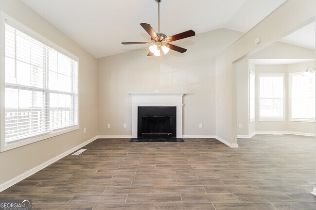 Building Photo - 207 Remington Ct