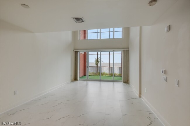 Foto del edificio - 2745 First St