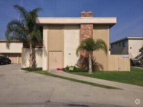 Building Photo - 7821 Shaffer Cir