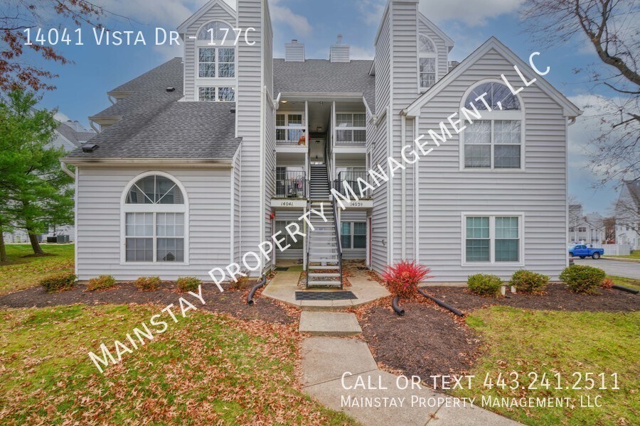 Foto principal - Beautiful 1 Bedroom Condo W/ Bonus Loft Sp...
