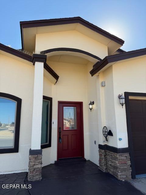 Foto del edificio - 14572 Christian Castle