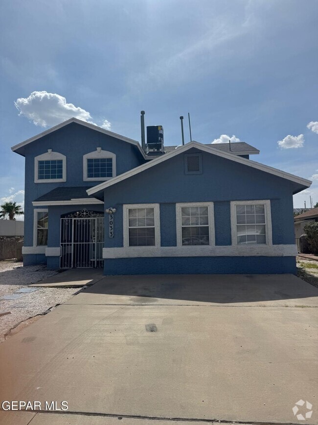 Building Photo - 3033 Tierra Humeda Dr