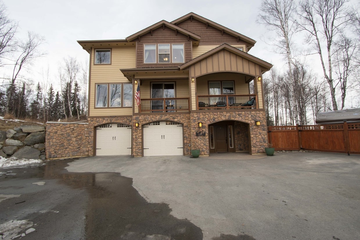 3130 W Discovery Loop House Rental in Wasilla, AK