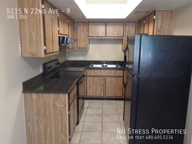Building Photo - 5115 N 22nd Ave