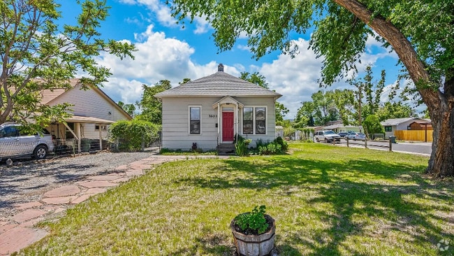 1603 Elm Ave