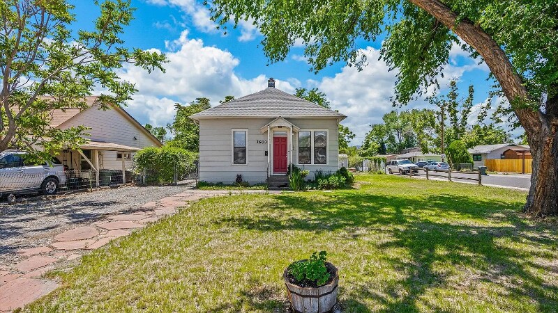 Foto principal - 1603 Elm Ave