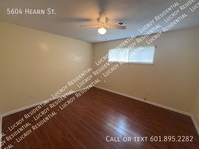 Building Photo - 5604 Hearn St