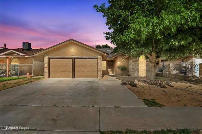 Building Photo - 10902 Yogi Berra Cir
