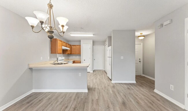 Foto del edificio - 2/2.5 Townhome with garage