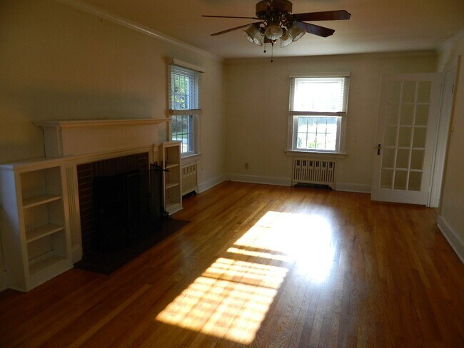 Foto del edificio - 1117 Chelsea Ave