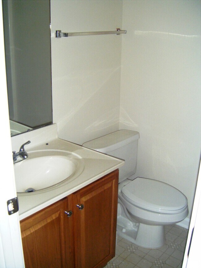 Photo - 1235 Helms Rd House