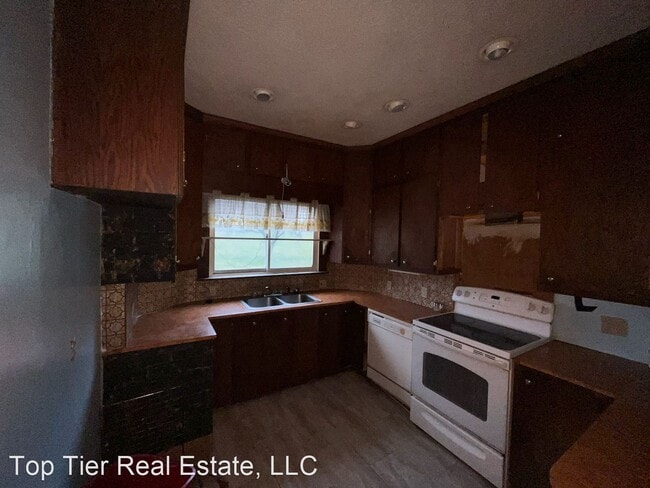 Building Photo - 3 br, 1.5 bath House - 2868 Draper Ave SE