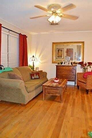 Foto del edificio - 1716 Redwood Pl