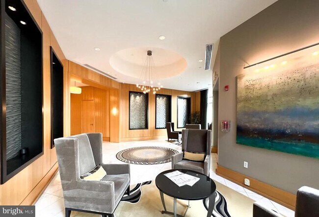 Building Photo - 155 Potomac Passage