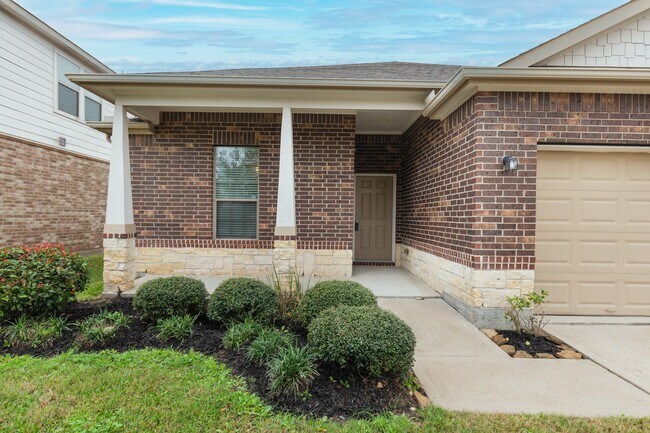 Building Photo - 1110 Larkfield Dr