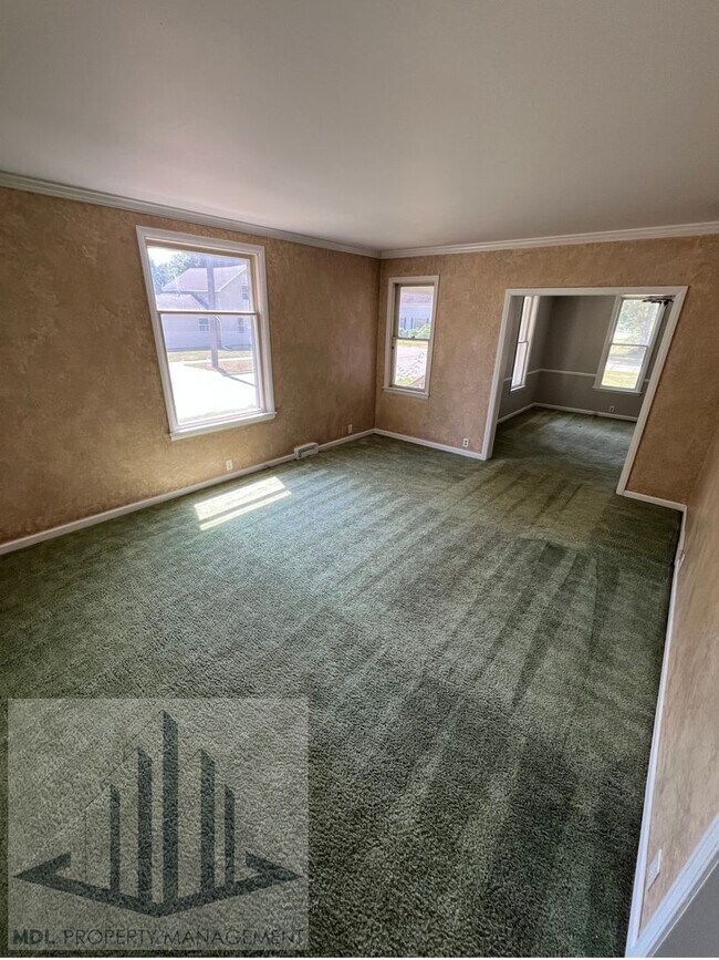 Foto del edificio - 3 Bed 1 Bath Home