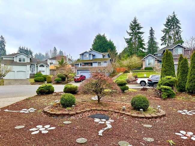 Foto del edificio - 4bd/2.5ba Renton Home