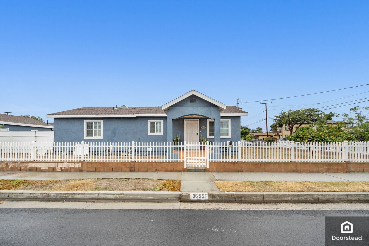 3655 ster Ave, Long Beach, CA 90810 House Rental in Long Beach, CA