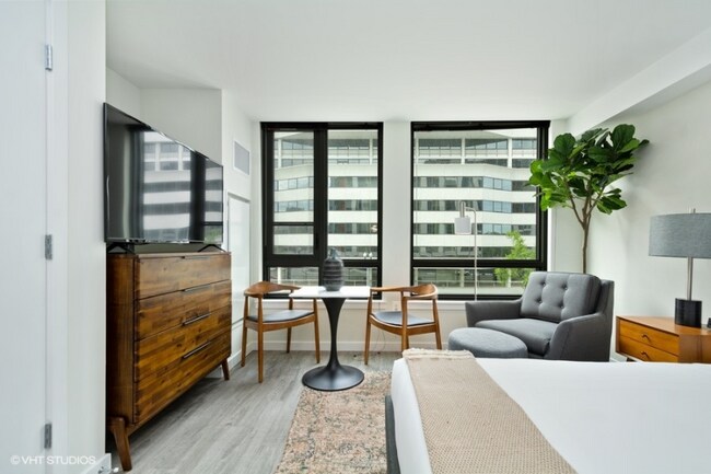 Foto del edificio - 2601 Virginia Ave NW