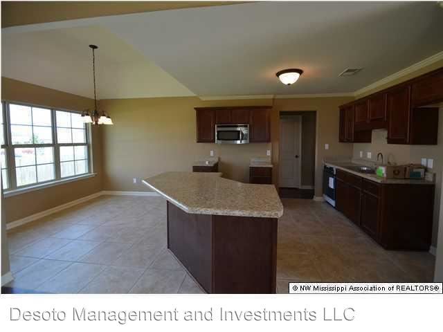 Building Photo - 5745 Bedford Loop E
