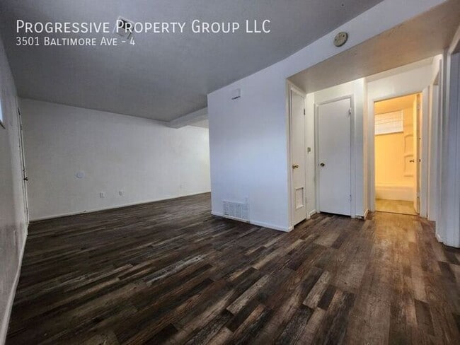 Foto del edificio - Recently Remodeled 2-Bedroom Apartment – W...