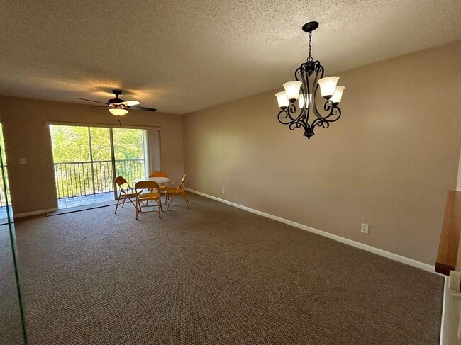 Building Photo - 3738 N University Dr