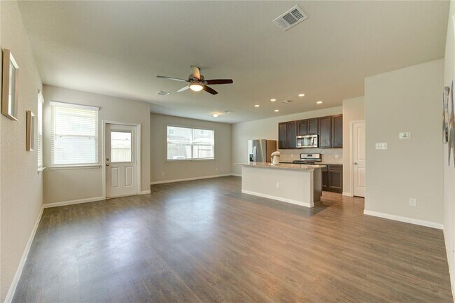 Foto del edificio - 24515 Lorenzo Glaze Trail