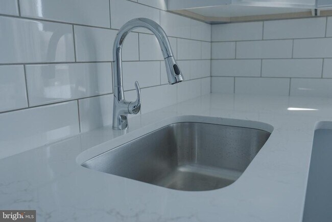 Foto del edificio - 4529 Greene St