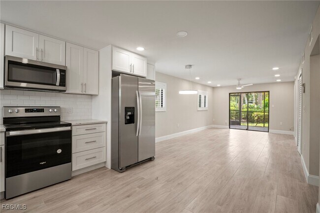 Building Photo - 16380 Dublin Cir