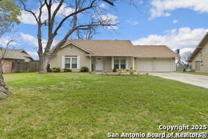 Foto principal - 116 S Gardenview Dr