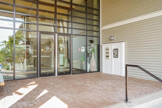 Building Photo - Salus in West Newton, Surrey