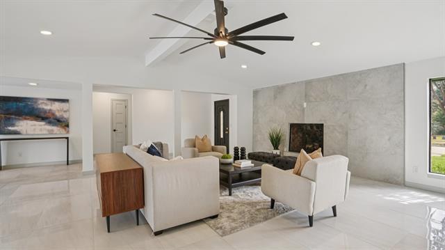 Foto del edificio - 2509 Skiles Dr