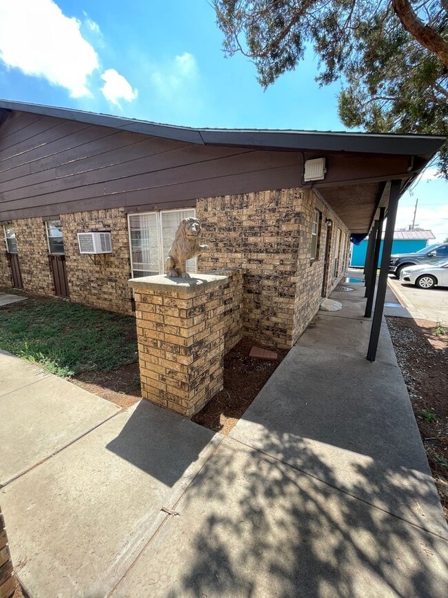 Building Photo - 109 Sasser Dr