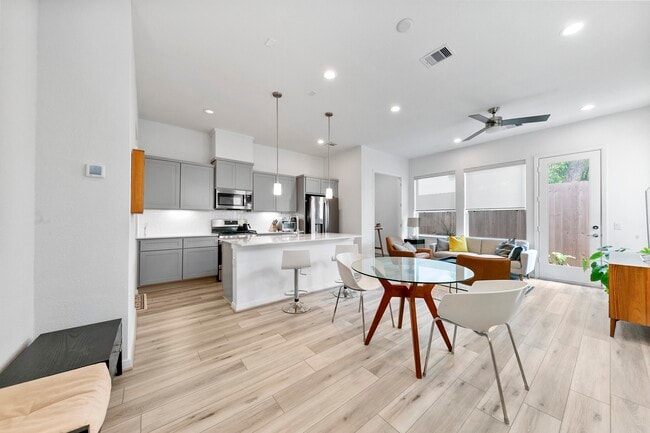 Foto del edificio - 1524 Ojeman Rd