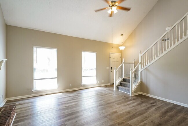 Foto del edificio - 824 Bishopsgate Rd