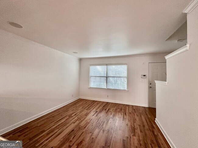 Foto del edificio - 2232 Dunseath Ave NW