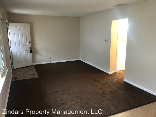 Building Photo - 1404 Lape St