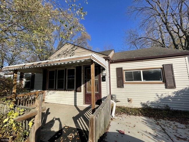 Building Photo - 3 br, 1 bath House - 26160 Nagel St