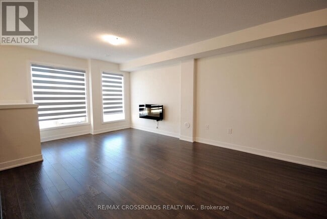 Building Photo - 36 Shawfield Way