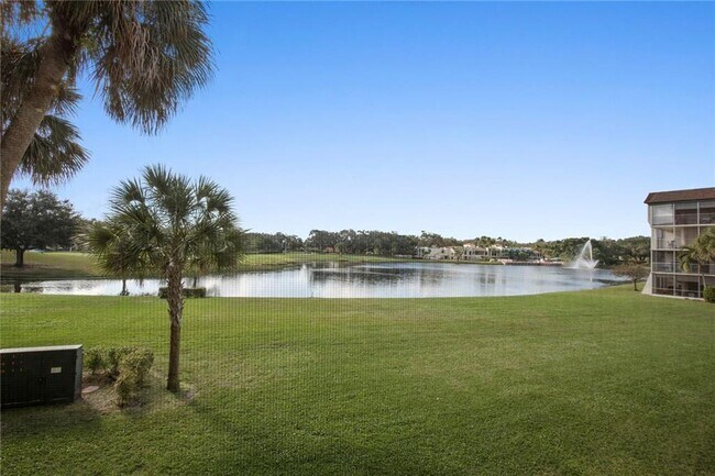 Building Photo - 9460 Poinciana Pl