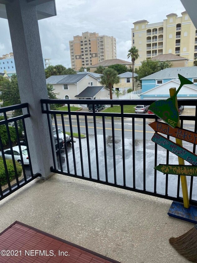 201 10th Ave N Unit 301, Jacksonville Beach, FL 32250 Condo for Rent