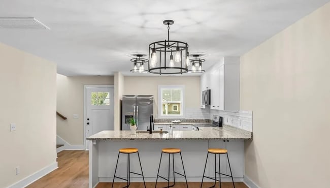 Building Photo - 202 Beacon Ave