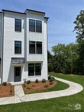 Building Photo - 5005 Layman Dr